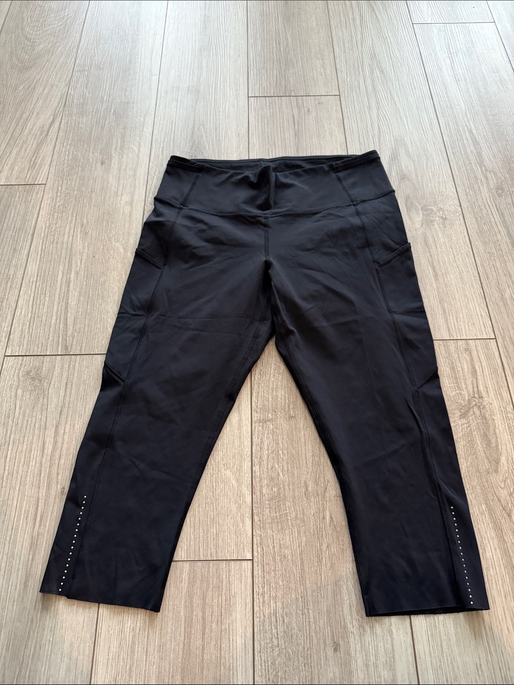 Lululemon Women’s Black Fast and Free High-Rise Crop 19" 7 Pocket size 12
